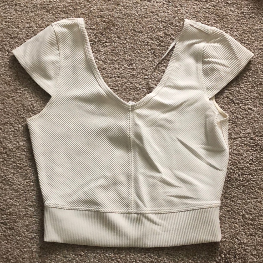 Lululemon ready to rise crop short sleeve size 4